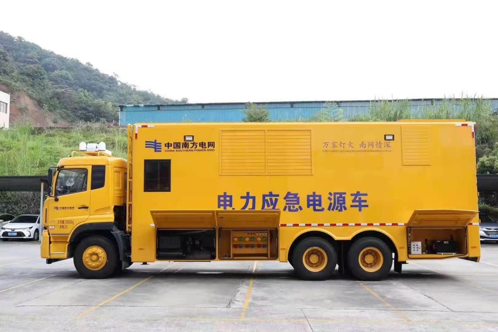 南山安康大型柴油发电机发电车UPS电源出租租赁